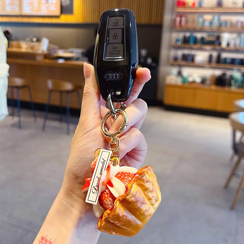 Creative PU Strawberry Egg Tar - Car Accessories In Japan ulasan dan harga
